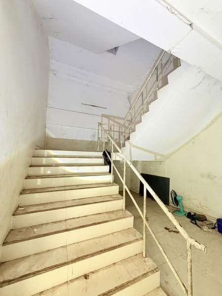 ขายอาคารธนาคารกรุงไทยเก่า อุดรธานี, Udon Thani, Nong Bua, Muang Udon Thani, Udon Thani, , 600 sqm, Office Space For Sale, by อภิรัตน์ ประวิเศษ, 500535332 - DDproperty.com