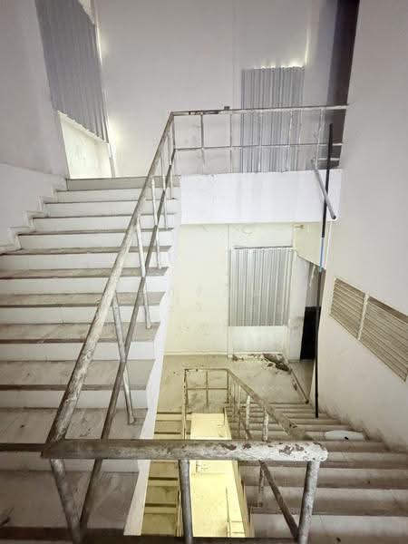 ขายอาคารธนาคารกรุงไทยเก่า อุดรธานี, Udon Thani, Nong Bua, Muang Udon Thani, Udon Thani, , 600 sqm, Office Space For Sale, by อภิรัตน์ ประวิเศษ, 500535332 - DDproperty.com