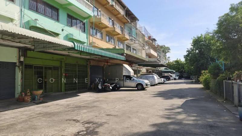 For sale: 4-story commercial building, 2 adjacent units (connected through a connecting wall), Rama, Bangkok, , Tha Kham, Bang Khun Thian, Bangkok, , 500 sqm, Shophouse For Sale, by Connex Property, 500535401 - DDproperty.com