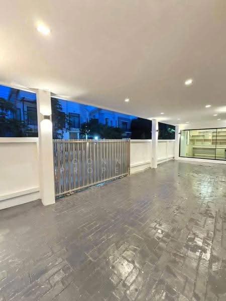 Pieamsuk Kanchanapisek - Baan Kluay, Nonthaburi, บ้านกล้วย-ไทรน้อย, Phimonrat, Bang Bua Thong, Nonthaburi, 5 Bedrooms, 240 sqm, Single Detached House For Sale, by Connex Property, 500535461 - DDproperty.com