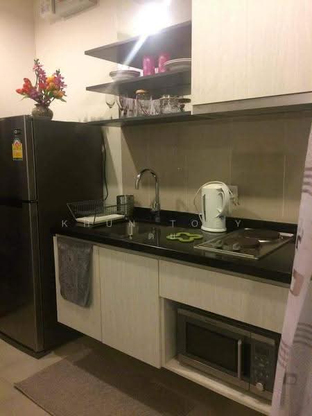 The Base Park East Sukhumvit 77, Bangkok, 99 Soi Pridi Banomyong 2, Phra Kanong Nua, Watthana, Bangkok, 1 Bedroom, 30 sqm, Condo For Rent, by Khun Toey เตย, 500535465 - DDproperty.com