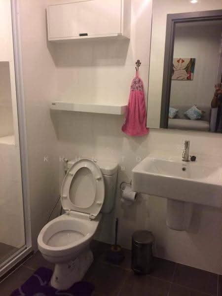 The Base Park East Sukhumvit 77, Bangkok, 99 Soi Pridi Banomyong 2, Phra Kanong Nua, Watthana, Bangkok, 1 Bedroom, 30 sqm, Condo For Rent, by Khun Toey เตย, 500535465 - DDproperty.com
