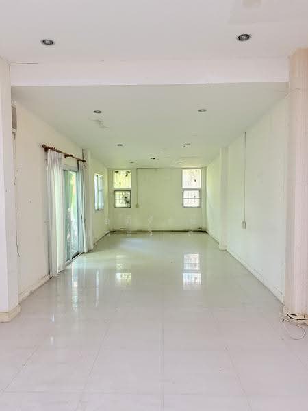 โมเดิร์น วิลล์, Udon Thani, Sam Phrao, Muang Udon Thani, Udon Thani, 2 Bedrooms, 250 sqm, Single Detached House For Sale, by อภิรัตน์ ประวิเศษ, 500535551 - DDproperty.com
