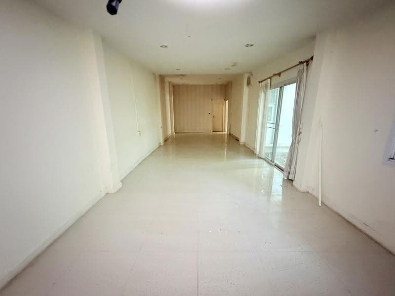 โมเดิร์น วิลล์, Udon Thani, Sam Phrao, Muang Udon Thani, Udon Thani, 2 Bedrooms, 250 sqm, Single Detached House For Sale, by อภิรัตน์ ประวิเศษ, 500535551 - DDproperty.com