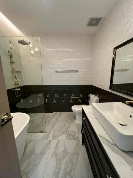 House for rent Sukhumvit 50 Onnut, Bangkok, สุขุมวิท 50, Bang Chak, Phra Khanong, Bangkok, 3 Bedrooms, 220 sqm, Single Detached House For Rent, by Thanyarat Rattanaburee, 500535553 - DDproperty.com