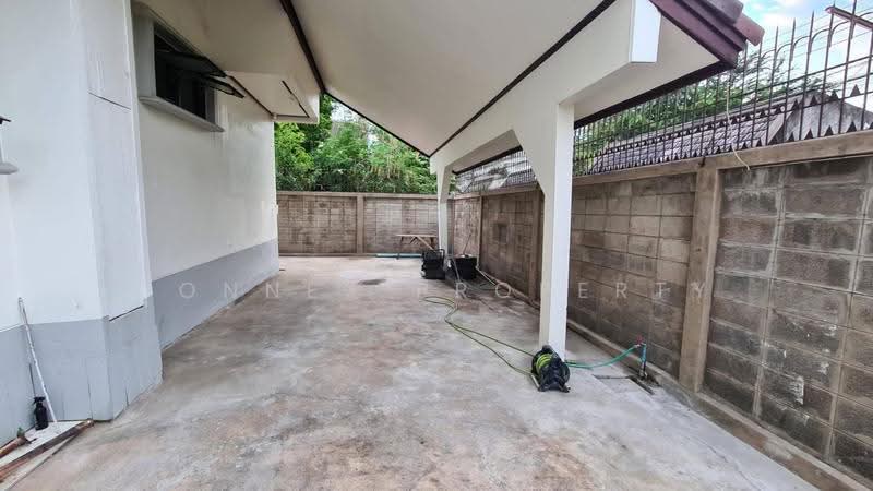 2-Story Detached House in Hong Prayoon Village Area, Only 2 km from MRT Bang Phlu Station, Nonthaburi, บางกรวย ไทรน้อย, Bang Rak Pattana, Bang Bua Thong, Nonthaburi, 4 Bedrooms, 250 sqm, Single Detached House For Sale, by Connex Property, 500535569 - DDproperty.com