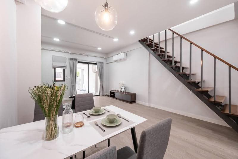 Wang Thong Village 1, Bangkok, , Khlong Kum, Bueng Kum, Bangkok, 2 Bedrooms, 110 sqm, Townhouse For Sale, by Connex Property, 500535597 - DDproperty.com
