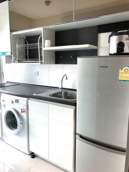Life Ratchadapisek, Bangkok, 279 Ratchadapisaek Road, Huai Khwang, Bangkok, 1 Bedroom, 46 sqm, Condo For Rent, by Tanawat PP, 500536529 - DDproperty.com