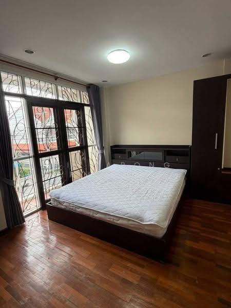 Uthong Place 3, Pathum Thani, Soi Pirnon, Khu Khot, Lam Luk Ka, Pathum Thani, 3 Bedrooms, 120 sqm, Townhouse For Rent, by Pithapong Sermchatcharoenkan, 500536551 - DDproperty.com