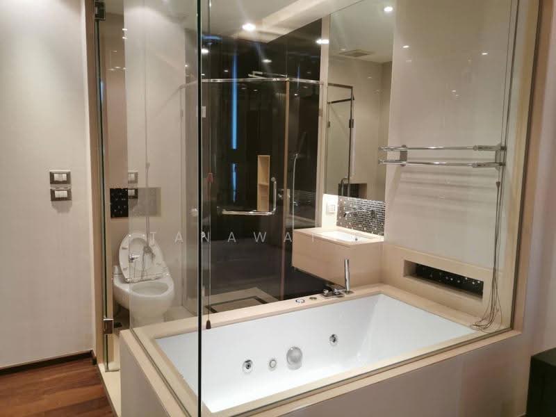 The Address Sukhumvit 28, Bangkok, 1 Soi Sukhumvit 28, Khong Tan, Khlong Toei, Bangkok, 1 Bedroom, 45 sqm, Condo For Rent, by Tanawat PP, 500536555 - DDproperty.com