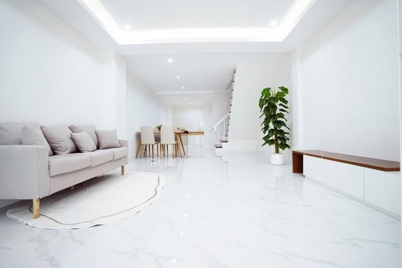 บ้าน บก.ทหารสูงสุด, กรุงเทพ, รามอินทรา, คันนายาว, กรุงเทพ, 90 ตร.ม., ทาวน์เฮ้าส์ ขาย, โดย Connex Property, 500536559 - DDproperty.com