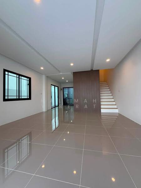 Chom Thong Village, Phuket, Wichit, Muang Phuket, Phuket, 4 Bedrooms, 120 sqm, Semi-Detached House (Twin House) For Sale, by Halemah Varerat, 500536569 - DDproperty.com