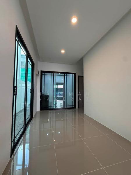 หมู่บ้านจอมทอง ภูเก็ต, ภูเก็ต, วิชิต, เมืองภูเก็ต, ภูเก็ต, 120 ตร.ม., บ้านแฝด ขาย, โดย Halemah Varerat, 500536569 - DDproperty.com