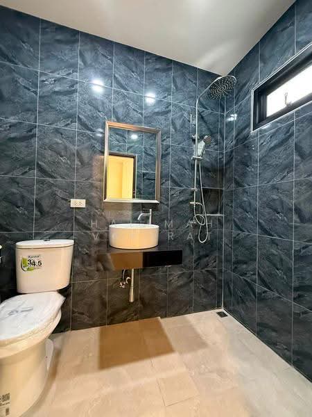 หมู่บ้านจอมทอง ภูเก็ต, ภูเก็ต, วิชิต, เมืองภูเก็ต, ภูเก็ต, 120 ตร.ม., บ้านแฝด ขาย, โดย Halemah Varerat, 500536569 - DDproperty.com