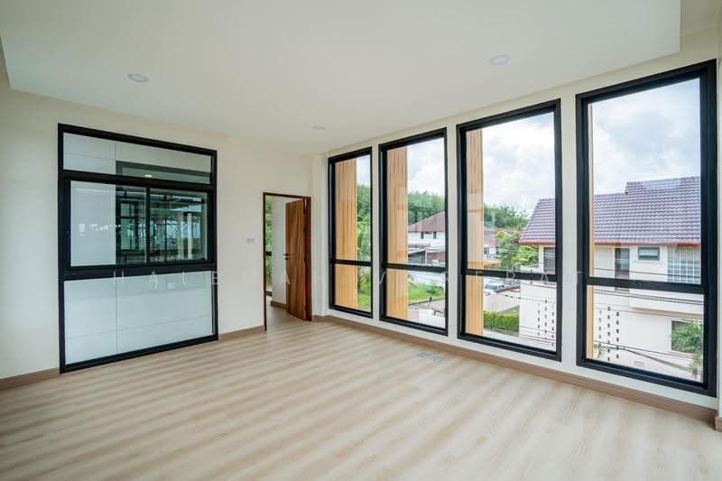 หมู่บ้านจอมทอง, ภูเก็ต, วิชิต, เมืองภูเก็ต, ภูเก็ต, 300 ตร.ม., บ้านเดี่ยว ขาย, โดย Halemah Varerat, 500536577 - DDproperty.com