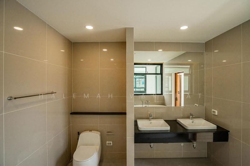 หมู่บ้านจอมทอง, Phuket, Wichit, Muang Phuket, Phuket, 3 Bedrooms, 300 sqm, Single Detached House For Sale, by Halemah Varerat, 500536577 - DDproperty.com