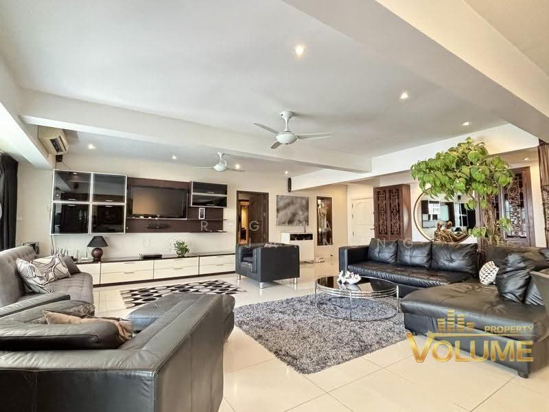 Center Condotel, Chon Buri (Pattaya), S Pattaya Rd, Nong Pru, Bang Lamung (Pattaya), Chon Buri (Pattaya), 1 Bedroom, 167 sqm, Condo For Sale, by Regina Nuengjamnong, 500536600 - DDproperty.com