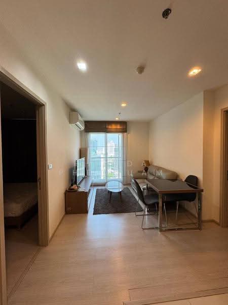 Rhythm Sukhumvit 36-38, Bangkok, 55 Soi Sukhumvit 36, Sukhumvit Road, Phra Kanong, Khlong Toei, Bangkok, 2 Bedrooms, 55 sqm, Condo For Rent, by Farida Phetnuam, 500536648 - DDproperty.com