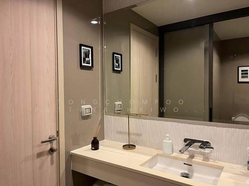 Rhythm Sukhumvit 42, Bangkok, Soi Sukhumvit 42, Sukhumvit Road, Phra Kanong, Khlong Toei, Bangkok, 1 Bedroom, 45 sqm, Condo For Sale, by Tongchompoo Pattanachaiwongkoon, 500536670 - DDproperty.com