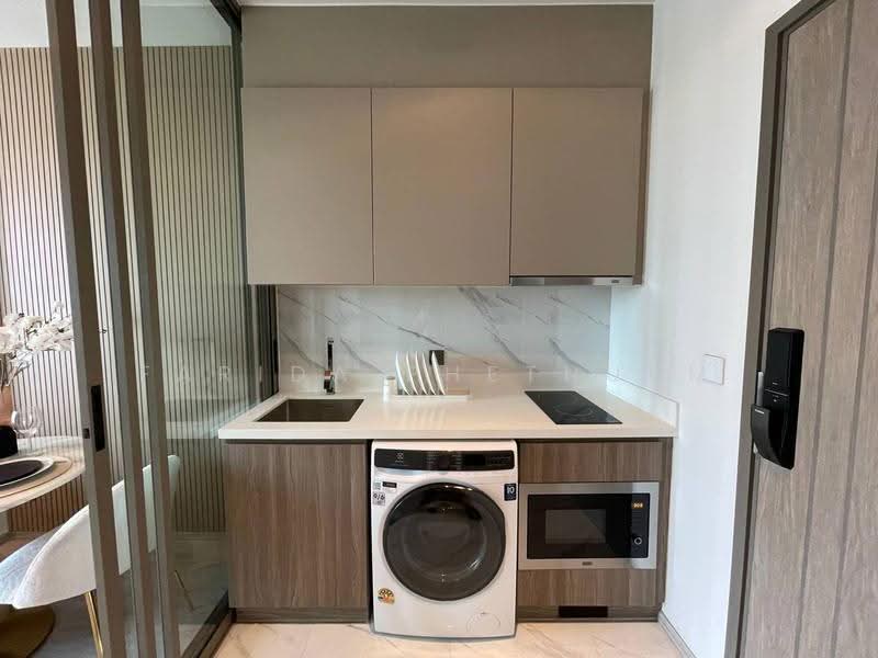 Rhythm Ekkamai Estate, Bangkok, Soi Sukhumvit 63, Khlongtoei Nua, Watthana, Bangkok, 1 Bedroom, 35 sqm, Condo For Rent, by Farida Phetnuam, 500536686 - DDproperty.com