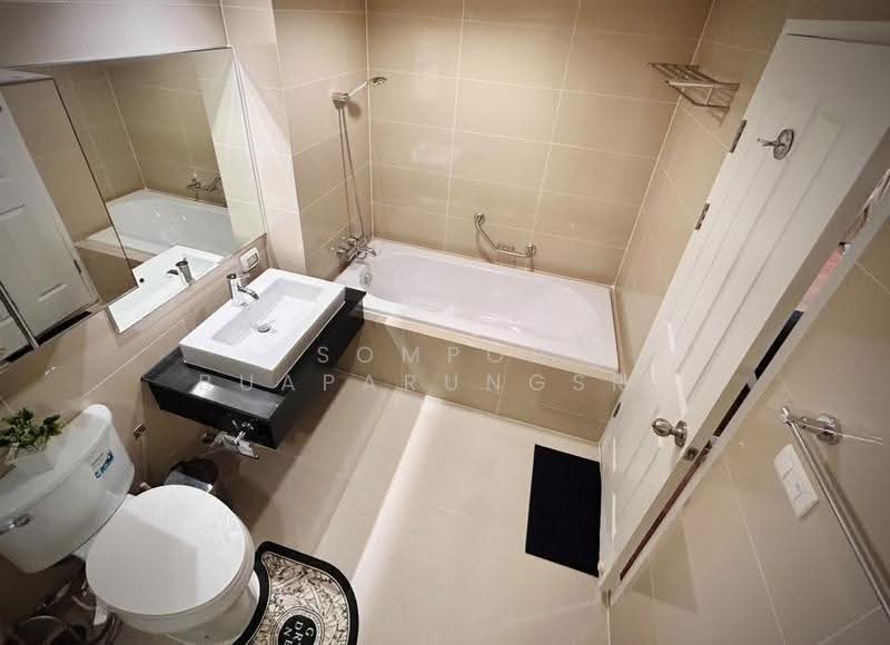 Belle Grand Rama 9, Bangkok, 131 Rama 9 Road, Huai Khwang, Bangkok, 3 Bedrooms, 100 sqm, Condo For Rent, by Sompob Buaparungsri, 500536708 - DDproperty.com