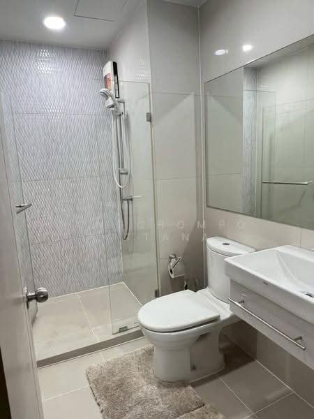Life Sukhumvit 48, Bangkok, Soi Sukhumvit 48, Phra Kanong, Khlong Toei, Bangkok, 2 Bedrooms, 49 sqm, Condo For Sale, by Tongchompoo Pattanachaiwongkoon, 500536717 - DDproperty.com