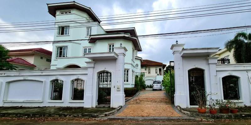 Meuangthong Garden Zone 1, Bangkok, Phatthanakan 69 Yaek 2-1-4, Prawet, Bangkok, 4 Bedrooms, 600 sqm, Single Detached House For Sale, by ID line : jongtumsaroch, 500536732 - DDproperty.com