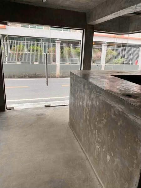 Commercial Space Loft-Style for Rent in a Prime Location Near BTS Phrom Phong (SPSEVE2319), Bangkok, สุขุมวิท, Khong Tan, Khlong Toei, Bangkok, , 35 sqm, Retail Space For Rent, by Khun Eve, 500536755 - DDproperty.com