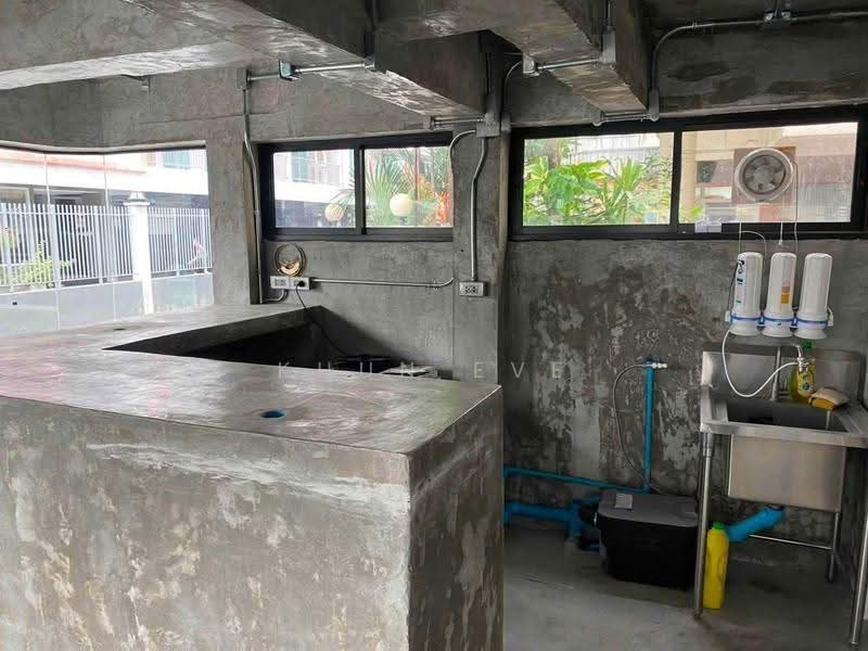 Commercial Space Loft-Style for Rent in a Prime Location Near BTS Phrom Phong (SPSEVE2319), Bangkok, สุขุมวิท, Khong Tan, Khlong Toei, Bangkok, , 35 sqm, Retail Space For Rent, by Khun Eve, 500536755 - DDproperty.com