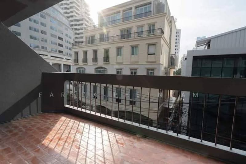 PSJ Penthouse : พีเอสเจ เพนท์เฮ้าส์, กรุงเทพ, ซอย สุขุมวิท 6, คลองเตย, กรุงเทพ, 44 ตร.ม., อพาร์ทเมนท์ ให้เช่า, โดย Farida Phetnuam, 500536785 - DDproperty.com
