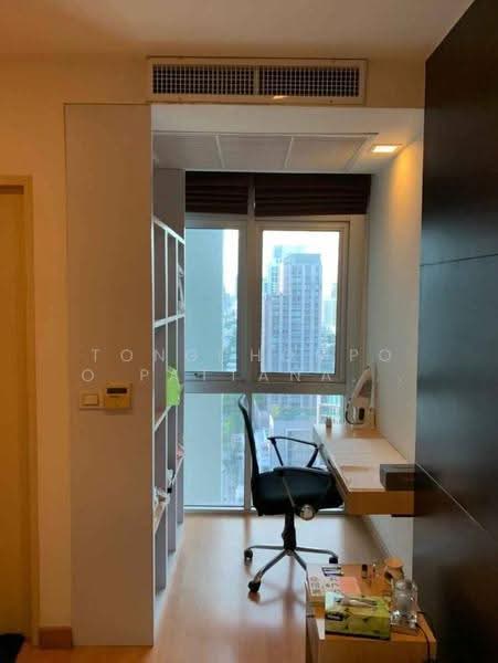 Nusasiri Grand, Bangkok, Soi Sukhumvit 42, Phra Kanong, Khlong Toei, Bangkok, Studio, 38 sqm, Condo For Rent, by Tongchompoo Pattanachaiwongkoon, 500536798 - DDproperty.com