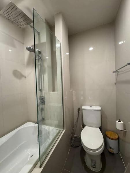 Oka Haus Sukhumvit 36, Bangkok, 3399 Rama 4 Road, Khong Tan, Khlong Toei, Bangkok, 1 Bedroom, 35 sqm, Condo For Rent, by Farida Phetnuam, 500536821 - DDproperty.com