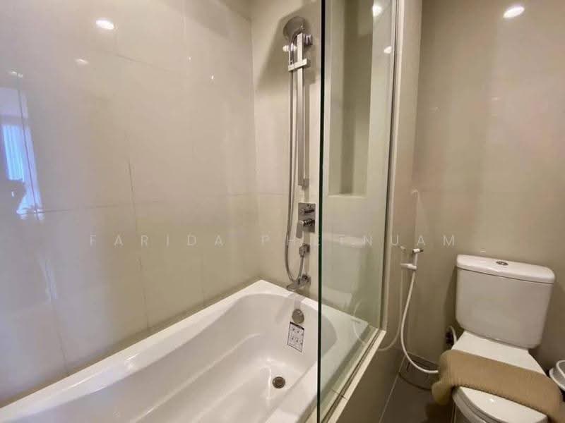 Oka Haus Sukhumvit 36, Bangkok, 3399 Rama 4 Road, Khong Tan, Khlong Toei, Bangkok, 1 Bedroom, 35 sqm, Condo For Rent, by Farida Phetnuam, 500536821 - DDproperty.com