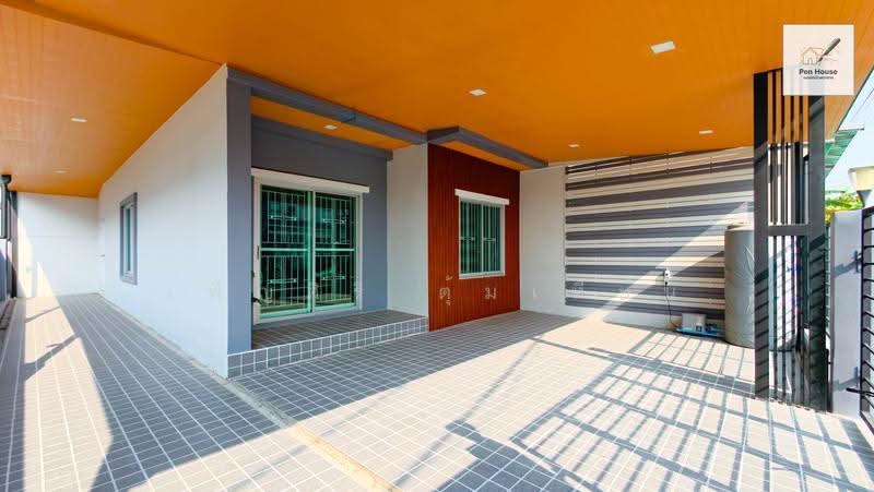 ราชพฤกษ์ สุวรรณภูมิ-ลาดกระบัง เฟส 2, Bangkok, Lam Pla Tiew, Lat Krabang, Bangkok, 4 Bedrooms, 32 sqm, Townhouse For Sale, by เพ็ญศิริ ตุ้มเทียน, 500536824 - DDproperty.com