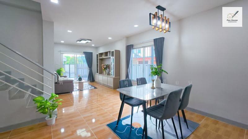 ราชพฤกษ์ สุวรรณภูมิ-ลาดกระบัง เฟส 2, Bangkok, Lam Pla Tiew, Lat Krabang, Bangkok, 4 Bedrooms, 32 sqm, Townhouse For Sale, by เพ็ญศิริ ตุ้มเทียน, 500536824 - DDproperty.com