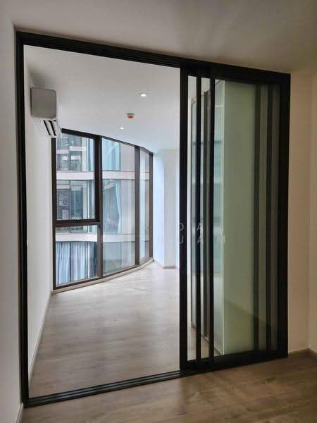 Fynn Asoke, Bangkok, 28 Sukhumvit 10 Alley, Khlong Toei, Bangkok, 2 Bedrooms, 47 sqm, Condo For Rent, by Farida Phetnuam, 500536853 - DDproperty.com
