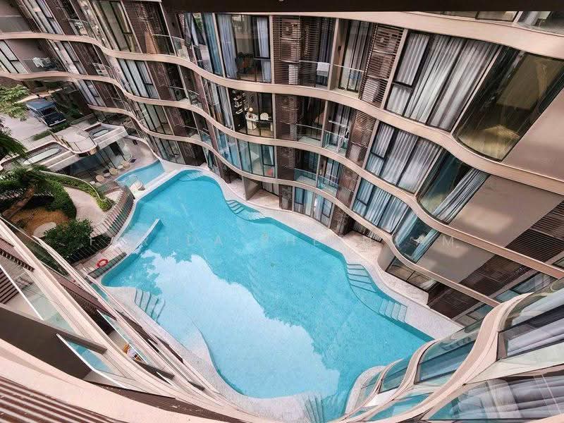 Fynn Asoke, Bangkok, 28 Sukhumvit 10 Alley, Khlong Toei, Bangkok, 2 Bedrooms, 47 sqm, Condo For Rent, by Farida Phetnuam, 500536853 - DDproperty.com