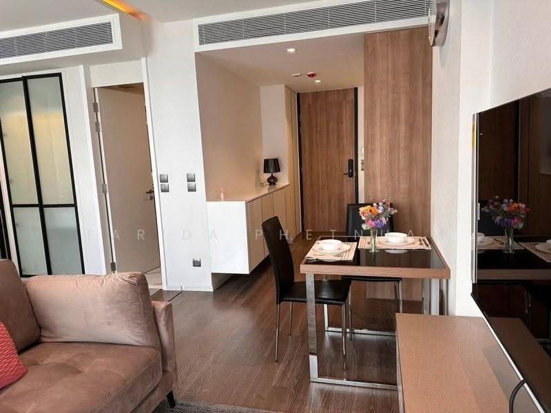 MUNIQ Sukhumvit 23, Bangkok, 17 Sukhumvit 23, Khlongtoei Nua, Watthana, Bangkok, 1 Bedroom, 43 sqm, Condo For Rent, by Farida Phetnuam, 500536869 - DDproperty.com