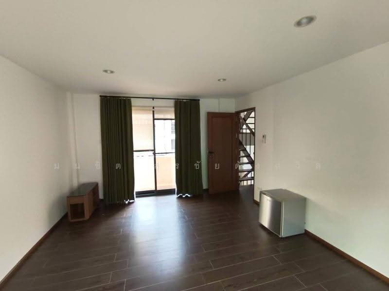 Home office townhouse sukhumvit 41, Bangkok, สุขุมวิท, Khlong Tan Nua, Watthana, Bangkok, 4 Bedrooms, 300 sqm, Townhouse For Rent, by Monchit Surachaidunthavin, 500536889 - DDproperty.com