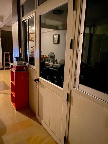 6-BR Townhouse, Bangkok, Suan Luang, Bangkok, 6 Bedrooms, 304 sqm, Townhouse For Sale, by Jesadakorn Cohn, 500536897 - DDproperty.com