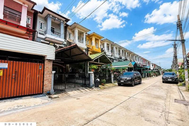 Muanchon Thani Townhome, Bang Waek DD-01014, Bangkok, Bang Phai, Bang Khae, Bangkok, 3 Bedrooms, 170 sqm, Townhouse For Sale, by Benchawarin Pakkawetppisit, 500536928 - DDproperty.com