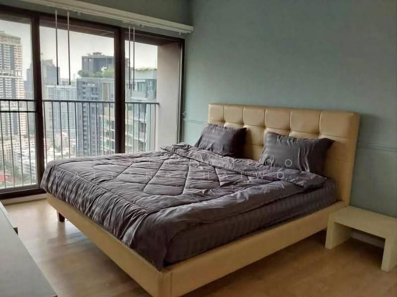 Noble Remix, Bangkok, 772 Soi Sukhumvit 36, Sukhumvit Road, Khong Tan, Khlong Toei, Bangkok, 3 Bedrooms, 102 sqm, Condo For Rent, by Tongchompoo Pattanachaiwongkoon, 500536944 - DDproperty.com