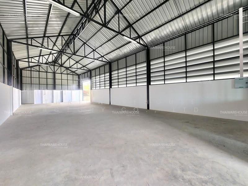 โรงงานและโกดังให้เช่า 216 ตร.ม. คลองสอง คลองหลวง ปทุมธานี รถตู้คอนเทนเนอร์ 40 ฟุตเข้าได้, ปทุมธานี, คลองสอง, คลองหลวง, ปทุมธานี, 216 ตร.ม., โกดัง-โรงงาน ให้เช่า, โดย THAI WAREHOUSE FACTORY CO., LTD., 500536947 - DDproperty.com