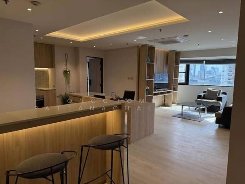 Baan Suanpetch, Bangkok, 18 Soi Sukhumvit 39, Khlong Tan Nua, Watthana, Bangkok, 2 Bedrooms, 135 sqm, Condo For Rent, by Tongchompoo Pattanachaiwongkoon, 500536958 - DDproperty.com