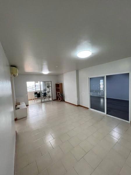 City Home Ratchada-PinKlao, Bangkok, 585 Jaransanitwong Road, Bang O, Bang Phlat, Bangkok, 2 Bedrooms, 112 sqm, Condo For Sale, by Jesadakorn Cohn, 500536976 - DDproperty.com