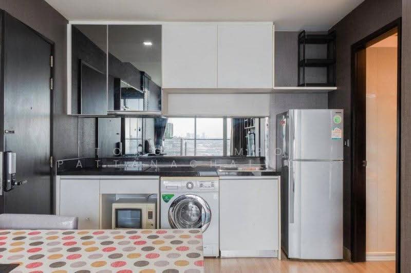 Sky Walk Residences, Bangkok, 1599 Sukhumvit Road, Phra Kanong Nua, Watthana, Bangkok, 1 Bedroom, 52 sqm, Condo For Sale, by Tongchompoo Pattanachaiwongkoon, 500536977 - DDproperty.com