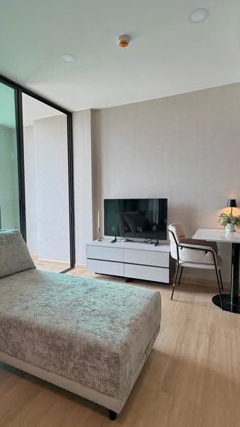 Lloyd Soonvijai-Thonglor, Bangkok, Soi Phetchaburi 47, Phetchaburi Road, Bang Kapi, Huai Khwang, Bangkok, 1 Bedroom, 32 sqm, Condo For Rent, by พชร ชาญศิริ, 500536986 - DDproperty.com