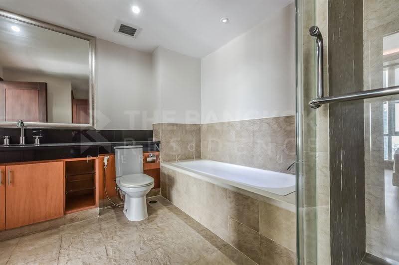 Sky Villas Sathorn, Bangkok, 7 South Sathorn Road, Yan Nawa, Sathon, Bangkok, 3 Bedrooms, 215 sqm, Condo For Rent, by Nicha Peerakittikul, 500537029 - DDproperty.com
