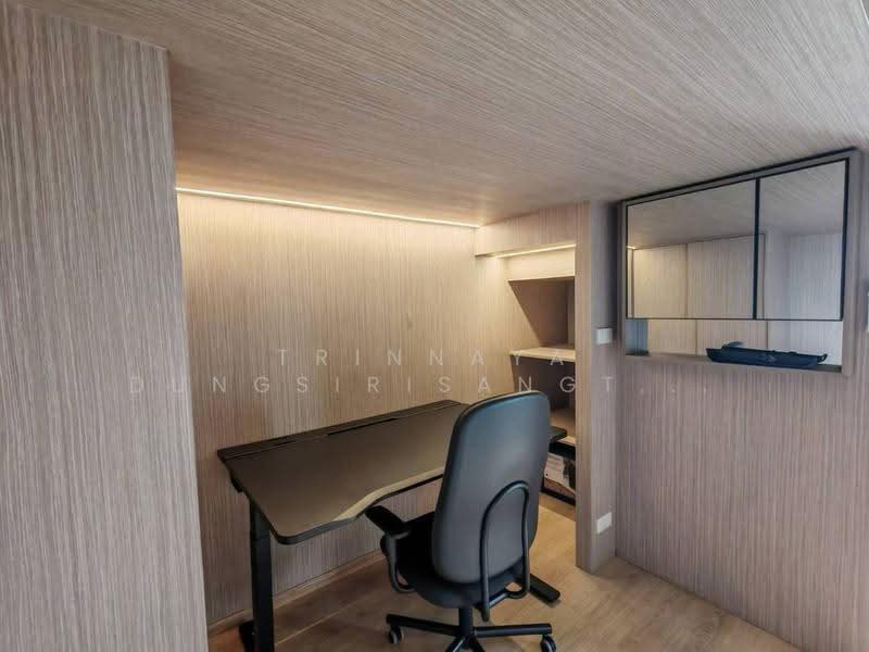 Life Asoke, Bangkok, Asoke-Dindang Road, Bang Kapi, Huai Khwang, Bangkok, 2 Bedrooms, 52 sqm, Condo For Rent, by Trinnaya Dungsirisangthong, 500537036 - DDproperty.com