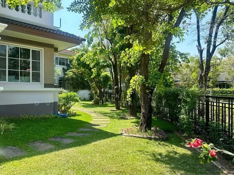 Nantawan Sathorn-Ratchaphruk, Bangkok, Soi Mooban Nanthawan, Bang Waek, Phasi Charoen, Bangkok, 4 Bedrooms, 352 sqm, Single Detached House For Rent, by Trinnaya Dungsirisangthong, 500537063 - DDproperty.com